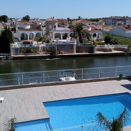 Apartament Amb Piscina Эмпуриабрава Экстерьер фото
